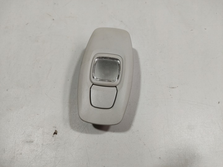 фото №1, Renault kadjar 16r- лампа потолок освещение 264304513r