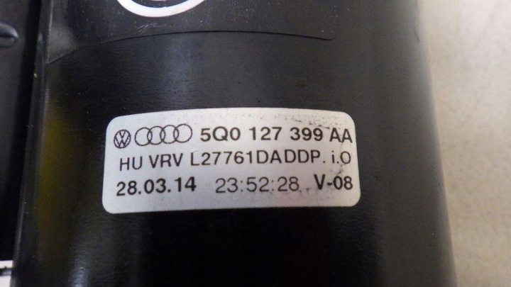 фото №7, Корпус фільтра пального audi a3 8v 1.6 tdi 5q0127400f 5529700 5q0127399aa