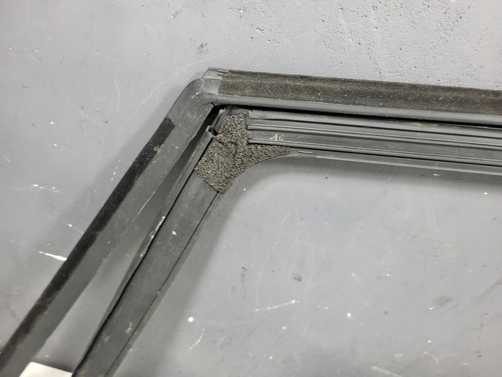 фото №8, Peugeot 508 sw i 10-13 планка прокладка дверь левый зад хром