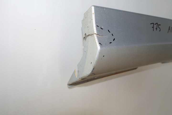 фото №3, Mercedes w211 планки порогові планка пороги ліва 775 avantgarde накладка поріг