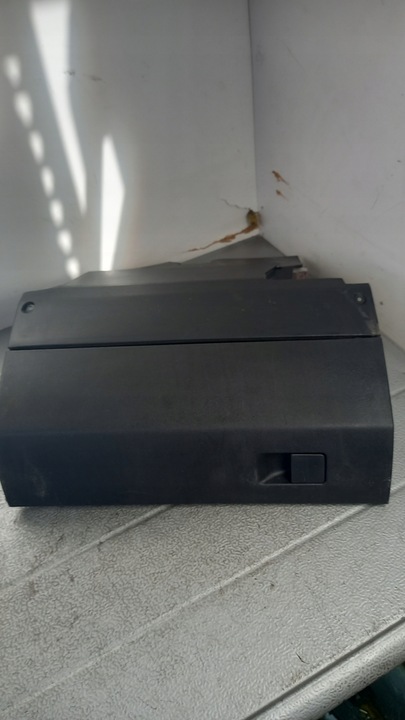 фото №1, Бардачок пасажира skoda fabia combi 05r 1.2b