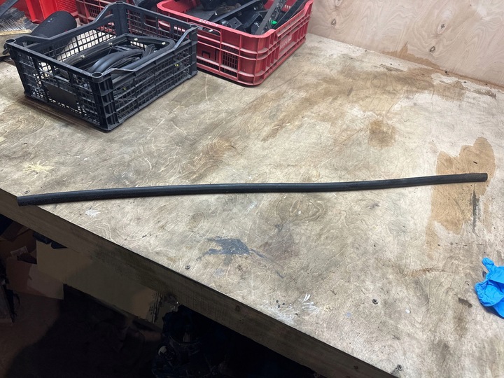 фото №1, Dodge charger 2020 прокладка двері