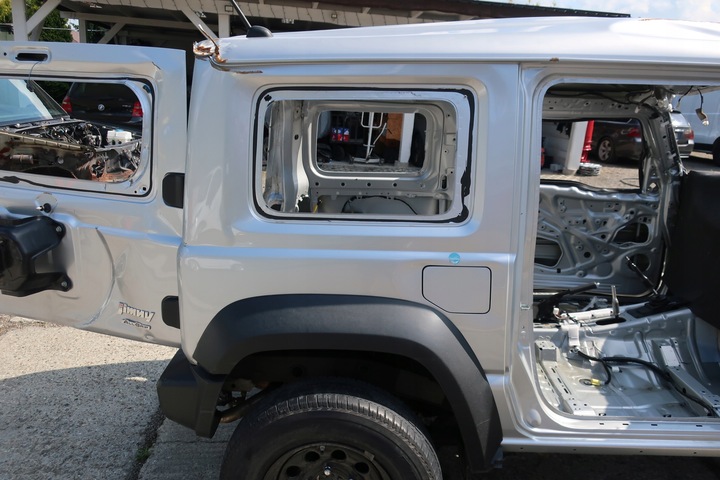 фото №1, Крило дах поріг suzuki jimny 2023r