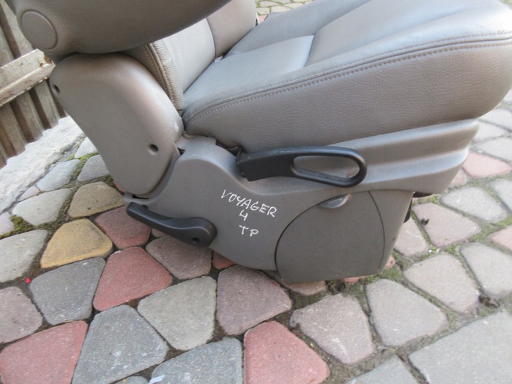 фото №9, Chrysler voyager 4 iv сиденье зад правый второй ряд kapitański кожа