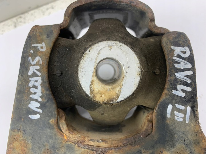 фото №4, Toyota rav4 iii 2.0 vvt-i лапи подушка коробки