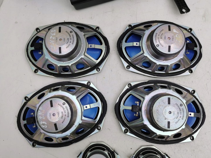 фото №11, Jeep cherokee 2015 набір аудіо