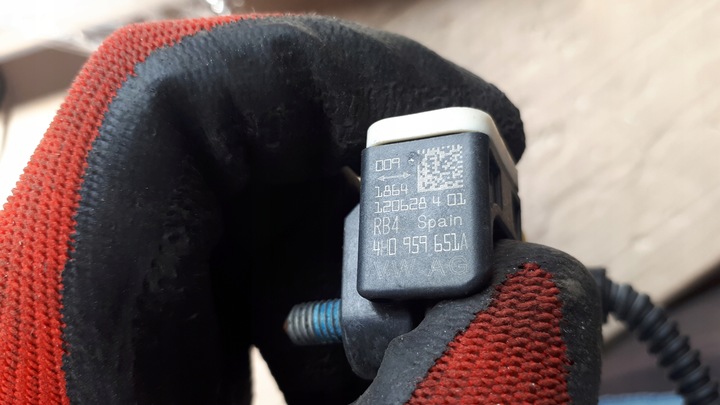 фото №8, A6 c7 4g датчик ударный разъём 4h0959651a a7