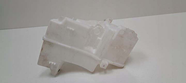 фото №8, Toyota corolla e21 zbioriczek склоомивача 85310-02711