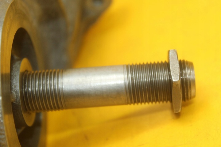 фото №7, Основа корпус фільтра масла vw transporter t4 1.9 tdi abl 028115417f