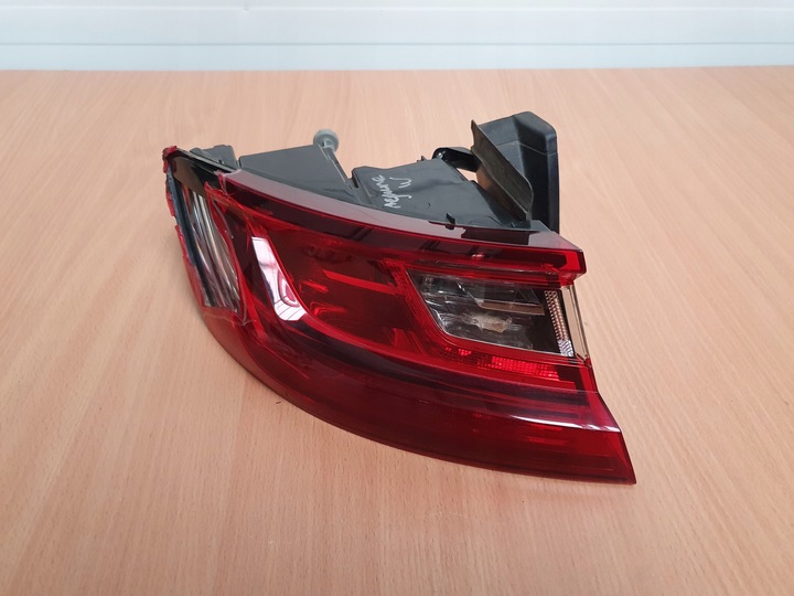 фото №1, Лампа зад w крило ліва megane iv hb