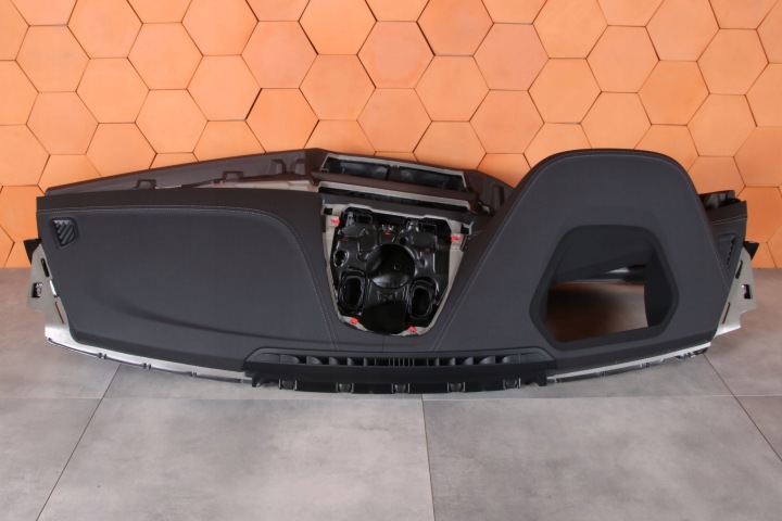 фото №8, Bmw g30 g31 lci оригинальная торпедо раздаточная консоль sensatec mokka head up