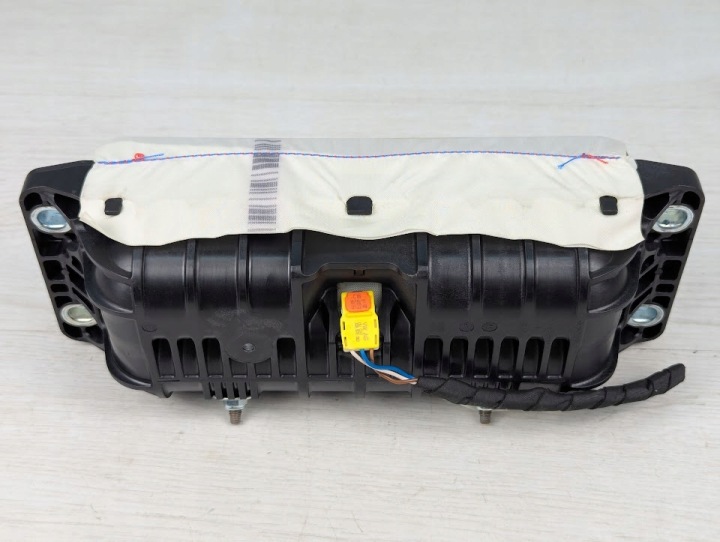 фото №7, Подушка подушка пассажира volkswagen passat b8 3g0880204d