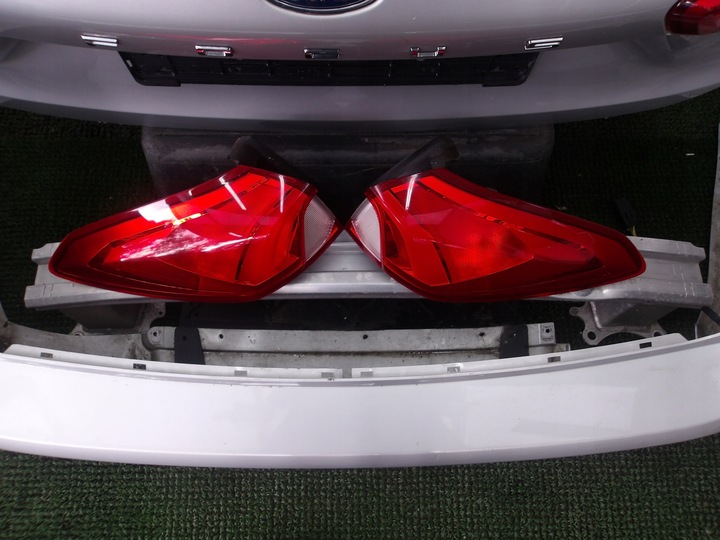 фото №7, Ford focus mk4 универсал крышка бампер лампы зад led stline