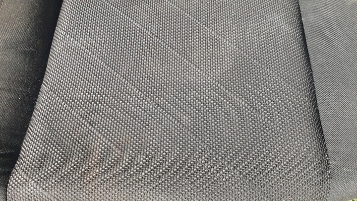 фото №4, Peugeot 207 hb 5 дверь - диван зад