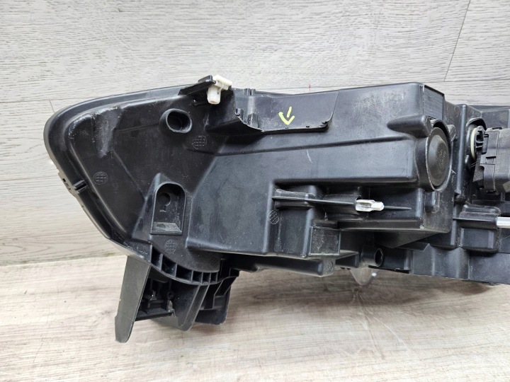 фото №11, Фара перед сторона права renault espace v rfc 260108934r