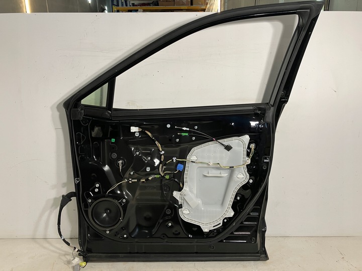 фото №12, Rav4 v двері передні праві правий перед 218 матова планка