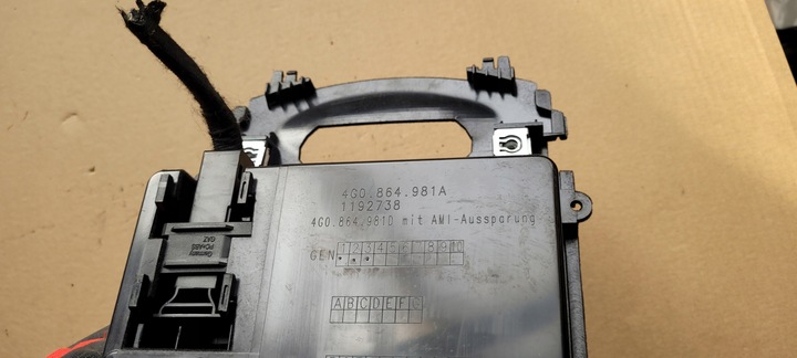 фото №6, A6 c7 4g рестайлинг бардачок полка гнездо 12v интерфейс a7 4g