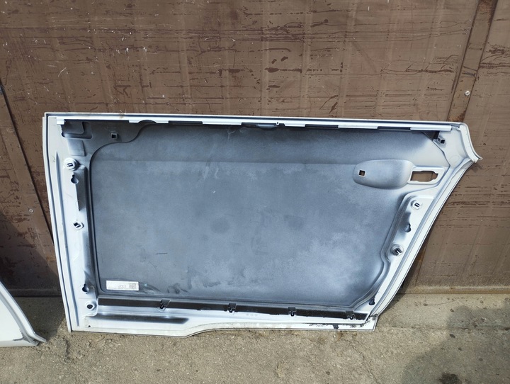 фото №13, Двері праві перед зад bmw i3