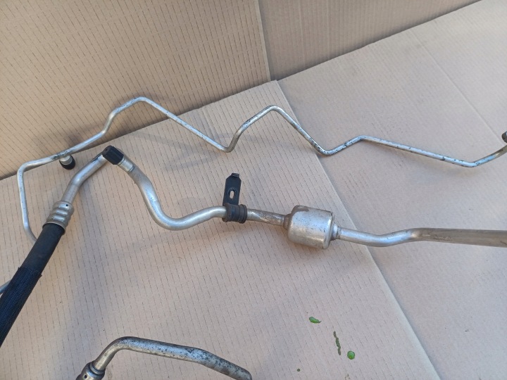 фото №8, Трубки кондиционера 1.2 renault modus nr. 8200371316 комплект