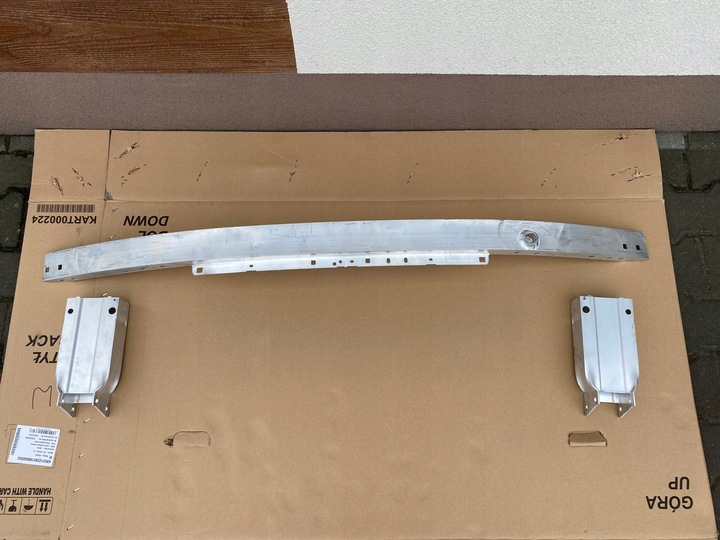 фото №1, Mercedes c w204 зона смятия крепление правые