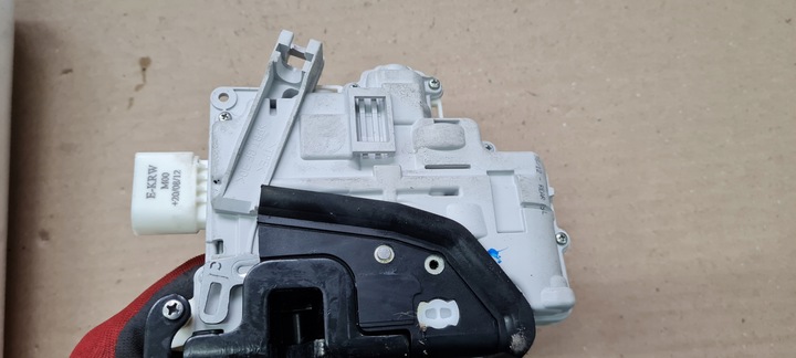 фото №10, A6 c7 4g замок двері праві зад 9 pin 4g0839016 a7 4g