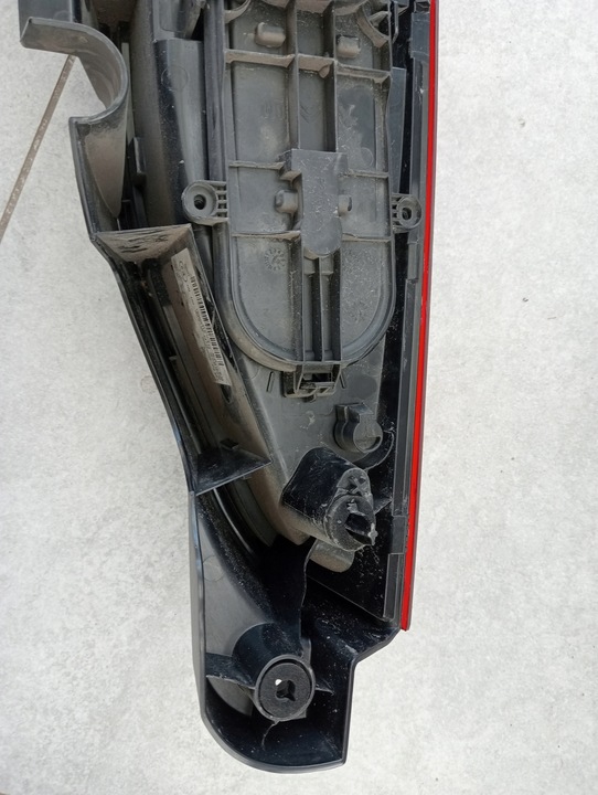 фото №6, Citroen berlingo iv, opel combo, peugeot partner лампа зад правая 9820555080