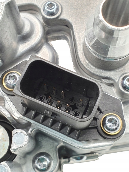 фото №6, Теплообменник инвертор конвертер батарея mercedes a2569001900