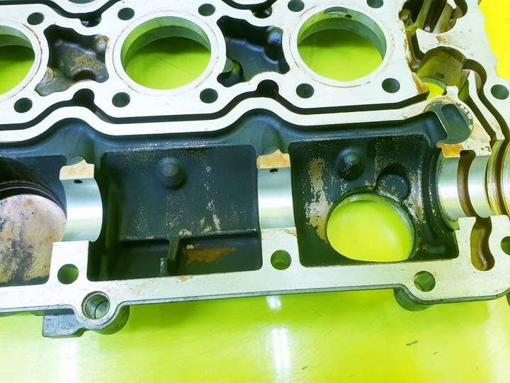 фото №8, Головка двигуна volvo ford s60 s80 s40 v50 v70 mk4 s-max 2.5 t b5254t