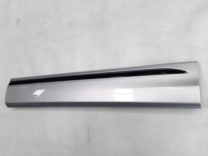 фото №3, Audi q8 2018- накладка планка двері праві перед 4m8853960c нова