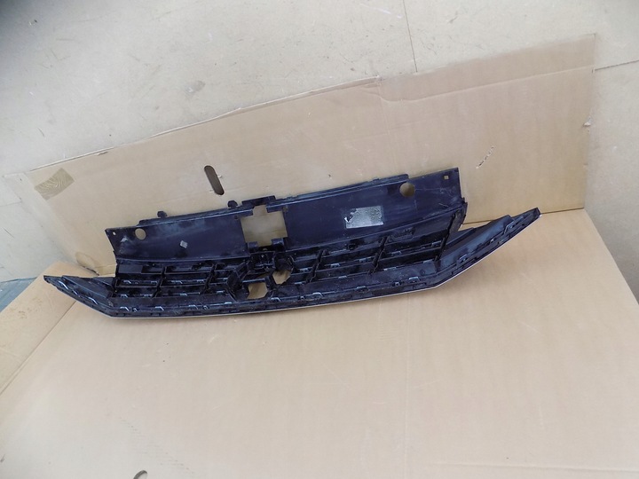 фото №10, Vw passat b8 рестайлинг решётка решётка радиатора хромированные элементы 3g0853651an 0ryginał