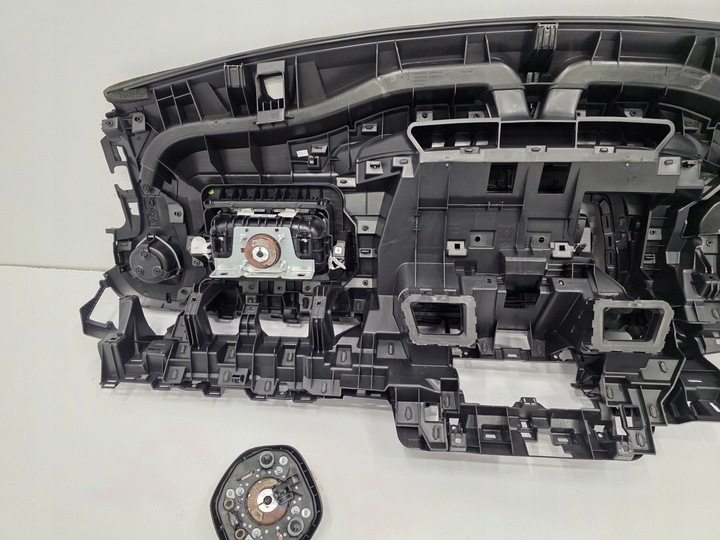 фото №11, Консоль панель renault trafic iv nissan nv300 681008379r 681009624r 21 -