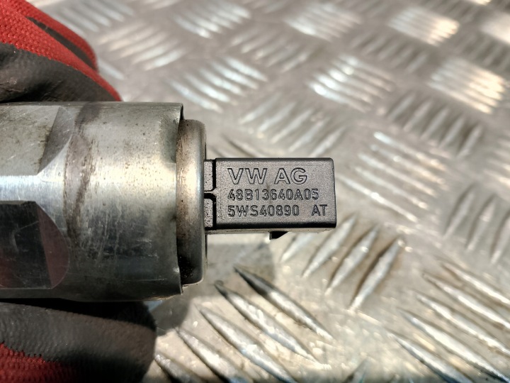 фото №7, Паливна рейка  vw passat b7 1.6 tdi 03l089s 0315201 r03l125a