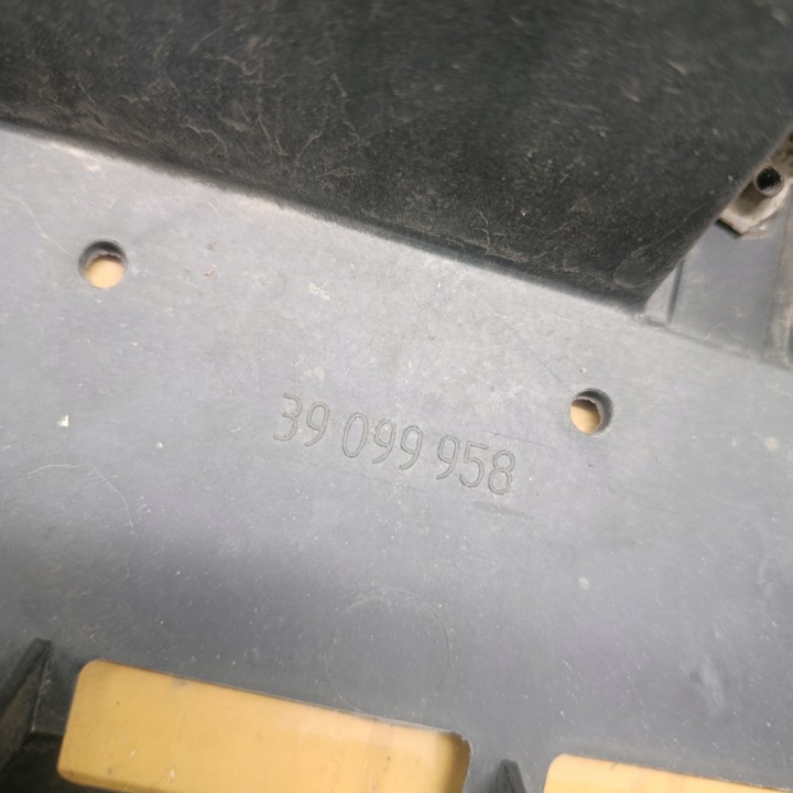 фото №8, Балка бампера нижня перед opel crossland x 39099958