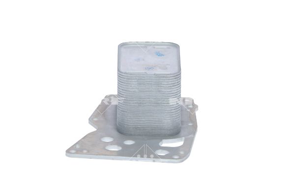 фото №16, Радиаторов масла bmw x5 08/2013 31783 nrf