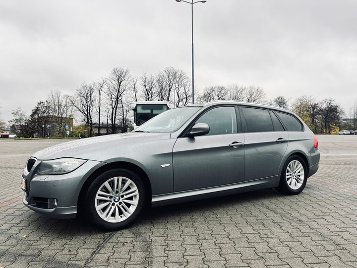 ПРОДАМ BMW E91 320I