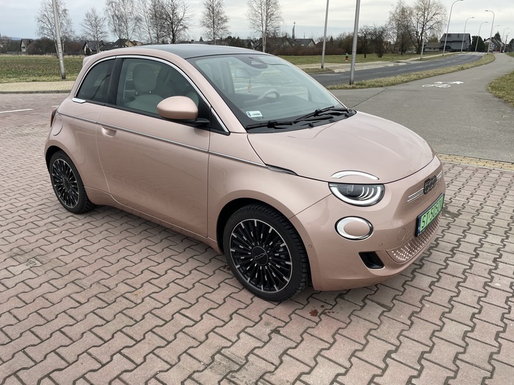 FIAT 500E 118 KM , 42KWH, ВЕРСІЯ LA PRIMA