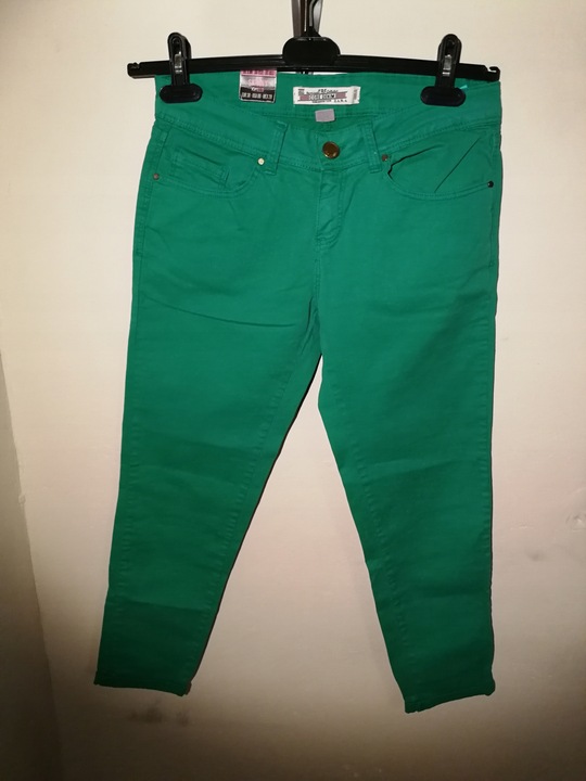 NOWE Spodnie ZARA zielone spodenki rurki M 38 20 8687286700 Odzież Damska Jeansy SP GSKYSP-5