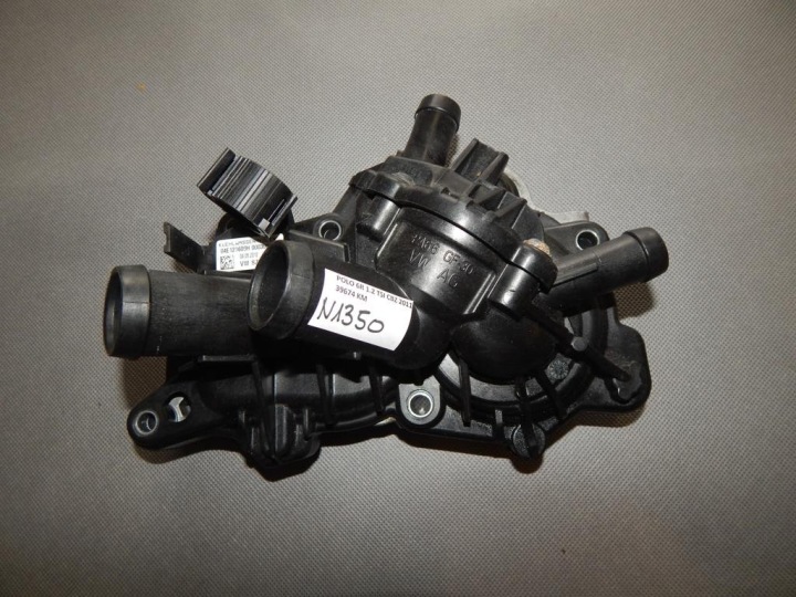 VW POLO 6R 1.2 TSI Wasserpumpe 04E121042C 04E121600H