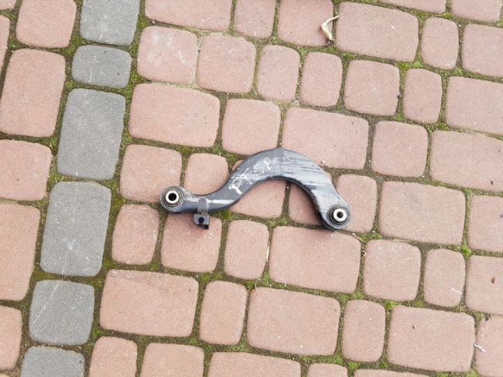 Querlenker heck hinten 2.0TDI Sedan SKODA SUPERB II 3T