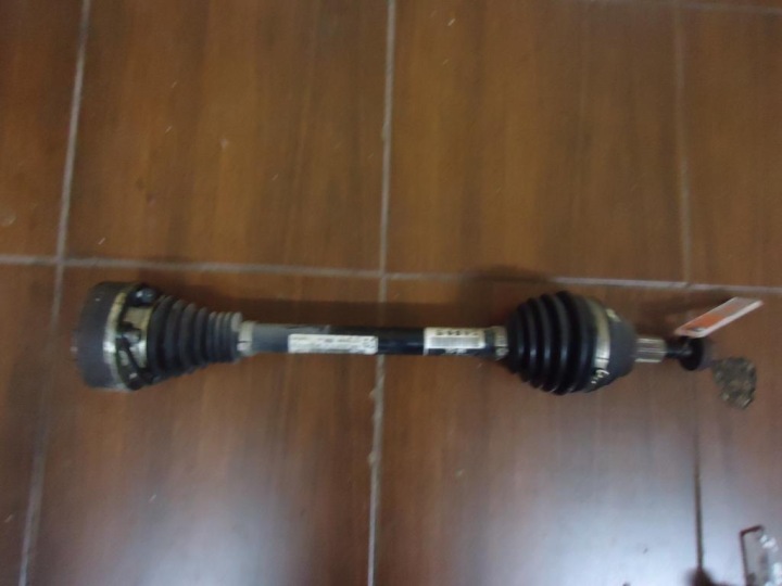 PÓŁOŚ LEWA VW PASSAT B6 3C0 1.6BENZYNA