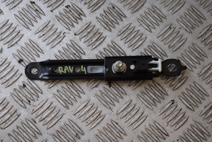 REGULACJA PASOW SUWAK TOYOTA RAV4 IV 2014