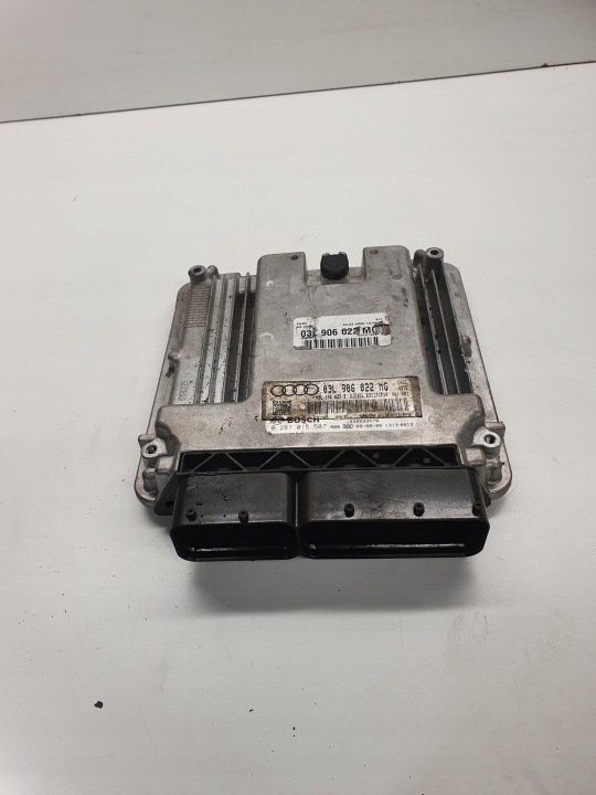 Bedienteil DES MOTORS AUDI A4 B8 A5 CAG-A 03L906022MG