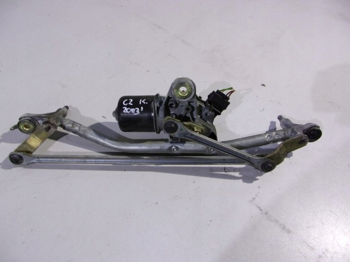 Citroen C2 03 mechanismus stěračů předek