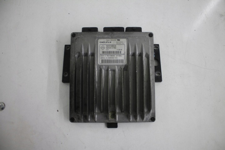 COMPUTER DES MOTORS 8200399083 RENAULT 1.5 DCI