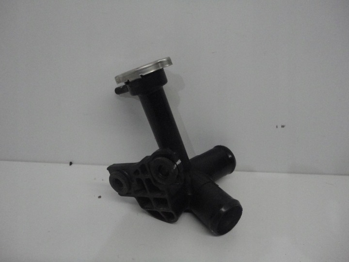 KIA RIO IV WLEWKA clutch of water clutch 1,4CRDI 17