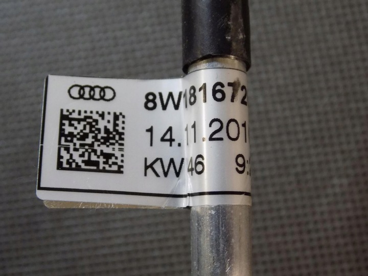 AUDI RS5 8W Conduit pieces tuyaux Climatisateur air conditionné 8W1816720