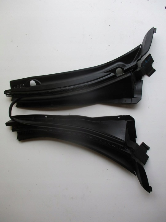 WASSERKASTENABDECKUNG WASSERKASTEN PEUGEOT 4007 RECHTS LINKS