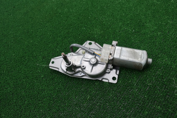 Motorino tergicristalli del cofano SUZUKI JIMNY 2015R