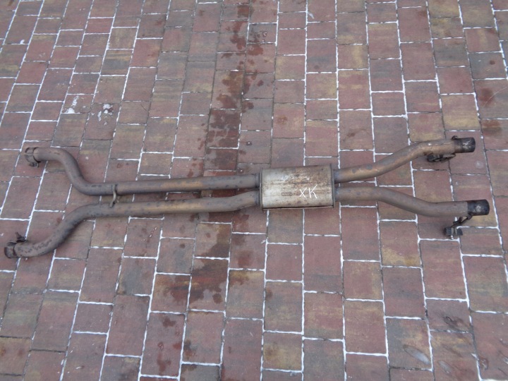 TLUMIK heck hinten mitte 4.2 JAGUAR XK XK8 X150