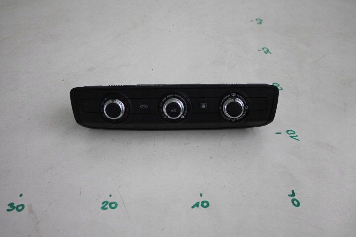 Unite commande clima KLIMY 8V0820047B AUDI A3 8V 13